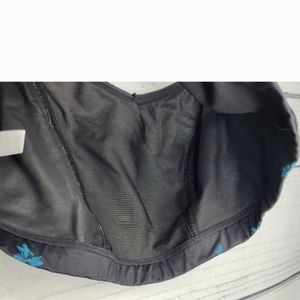 Lane Bryant Livi Low-Impact No-Wire Sport Bra size 14/16